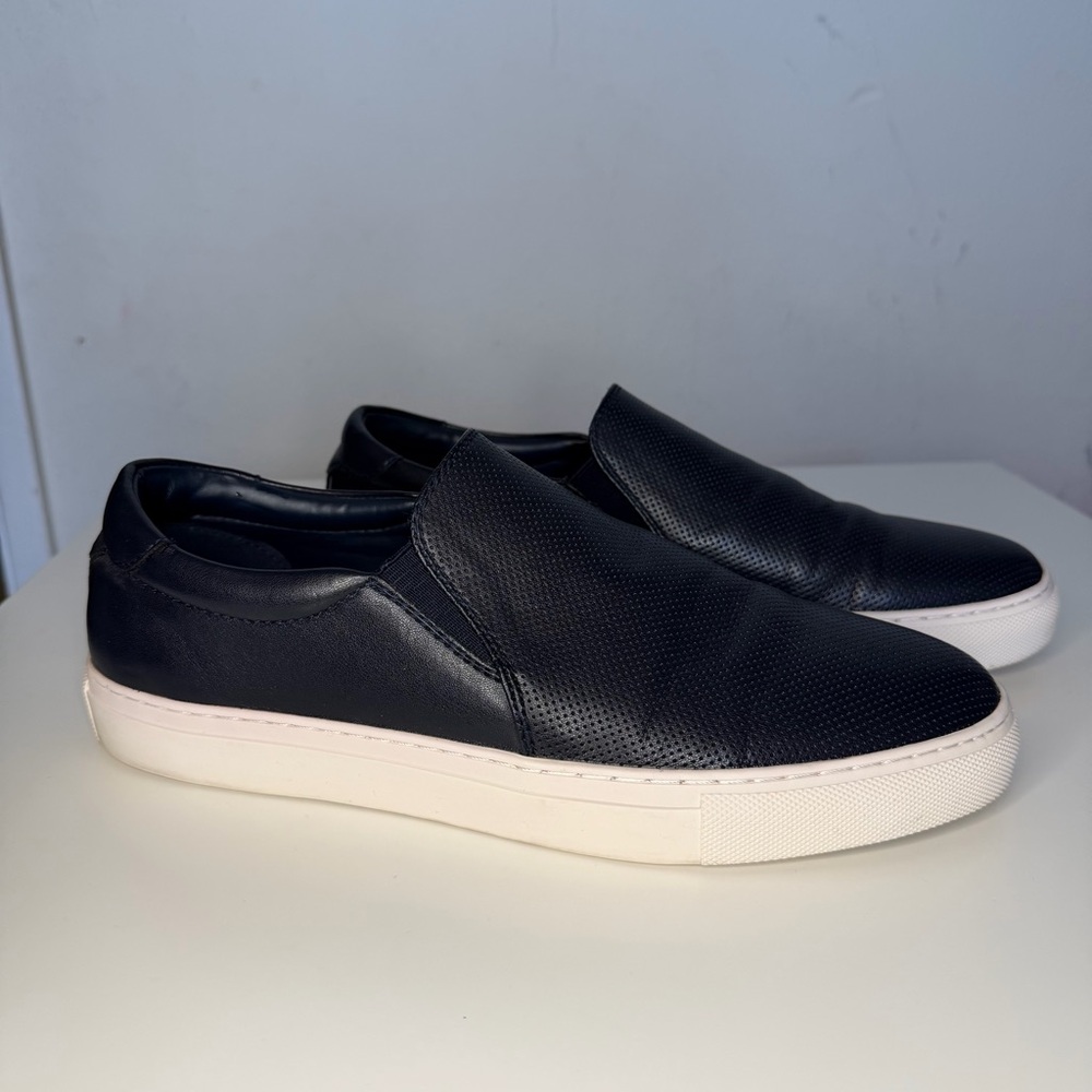 Nordstrom Rack Men's Leather Blue Slip-On Sneakers size 9.5